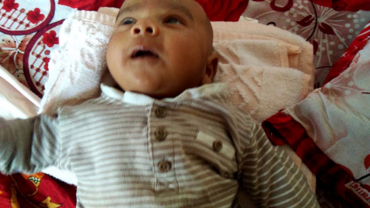 Ahaan First Word "Hi"