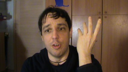 "Non devi fumare perchè fa male" è una frase idiota!