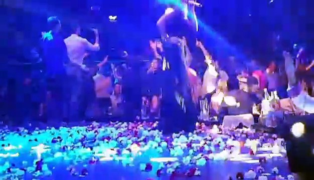 Αγγελική Ηλιάδη - Δεν Μιλούν Οι Μαργαρίτες - Club 22 Live Stage 2016