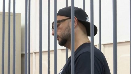 Серебренникова оставили под арестом