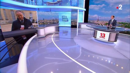 Politique : Emmanuel Macron reçoit George Weah à l’Élysée