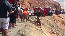 Acidente de ônibus deixa 35 mortos no Peru