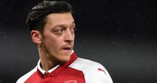 Arsenal Taraftarı Mesut Özil'i Yalancılıkla Suçladı