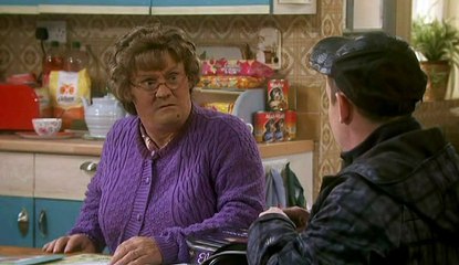 Mrs. Brown's Boys - Christmas Special - Mammy's Ass