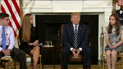 Trump promete control más riguroso para compra de armas