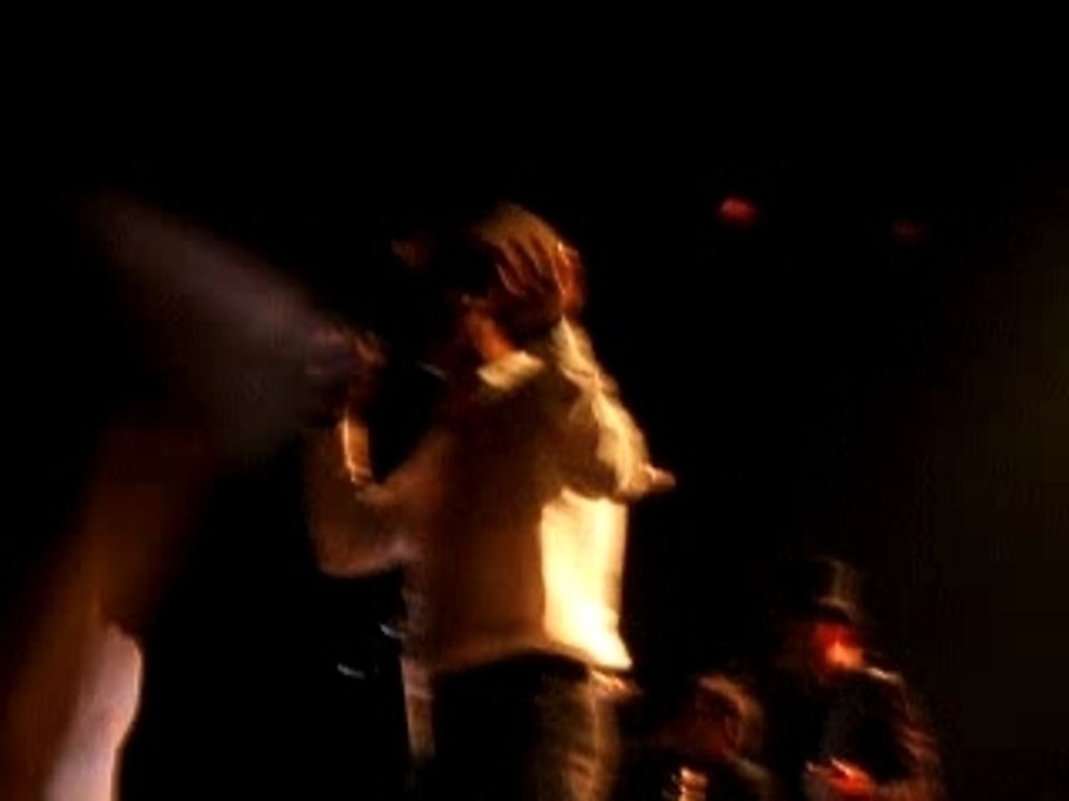 serj tankian empty walls part 1 sur 3