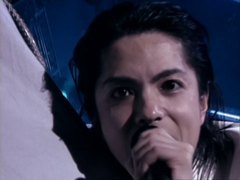 [ちょっとテンポ速めのアレンジかな？] DIVE TO BLUE (LIVE 1999/12/31) L'Arc～en～Ciel ark ラルク Laruku