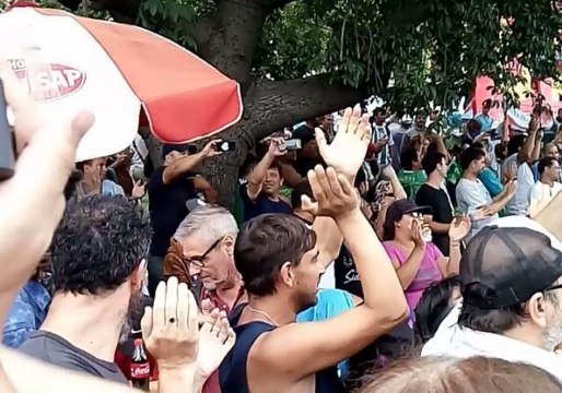 Demonstrators Sign National Anthem, Protest President Macri's Reform Programs