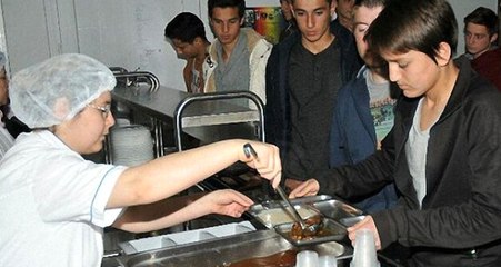 Şampiyonlar Liginde Gol Atan Cengiz'in Eski Fotoğrafı Takdir Topladı