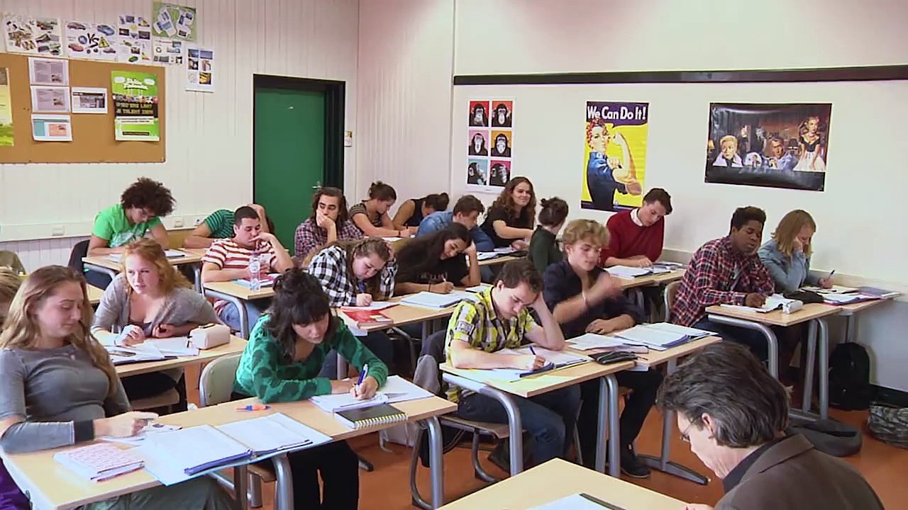 LERAAR MOET HUILEN
