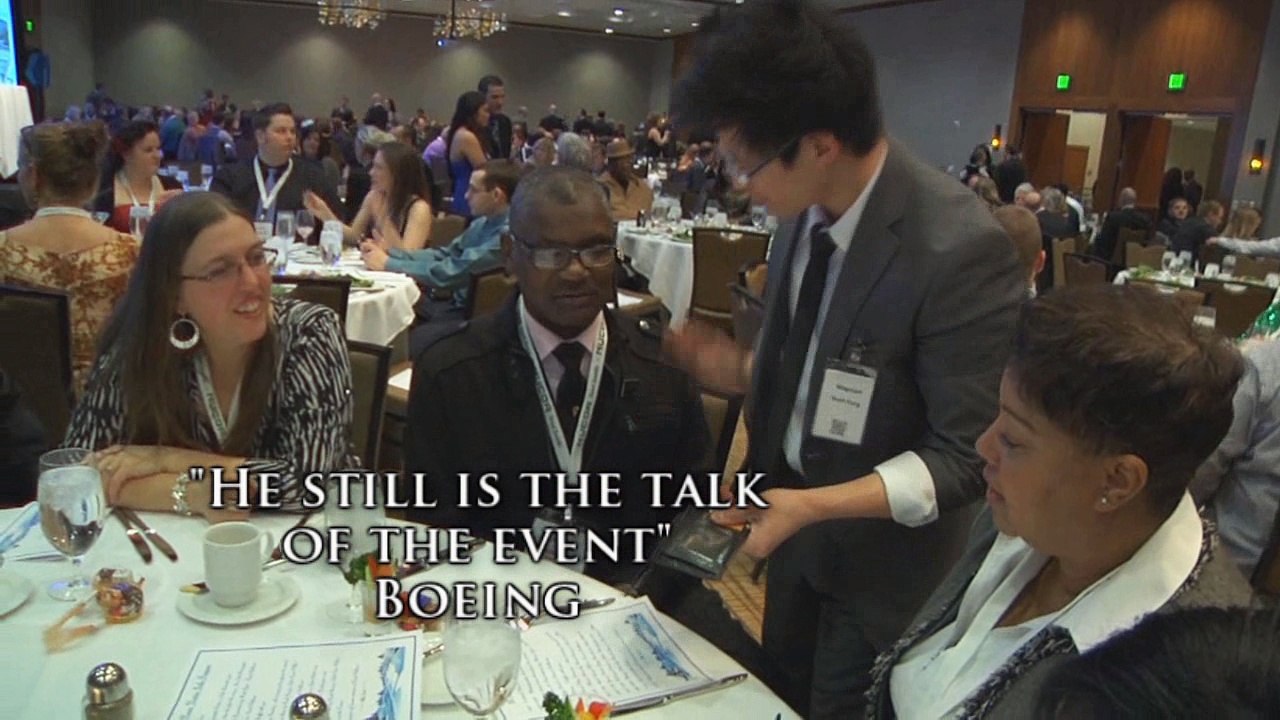 Corporate Magician Nash Fung | Mingling Show reel