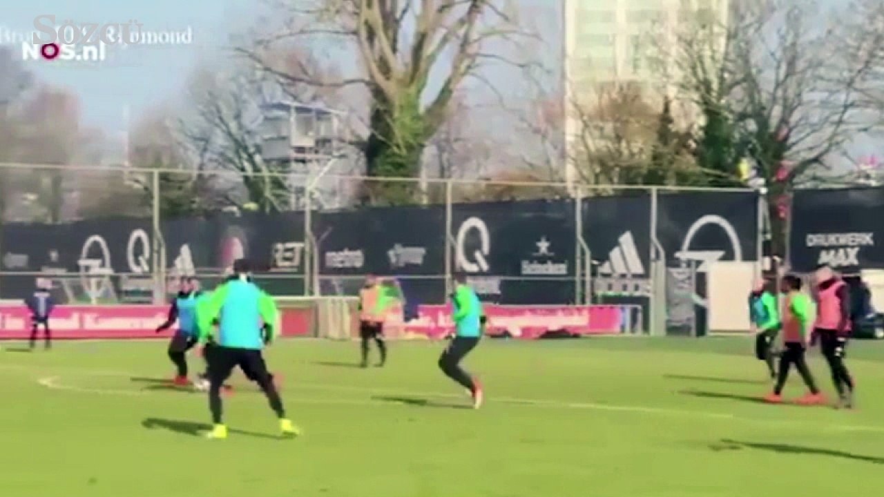 Robin van Persie'nin takımında şok kavga!