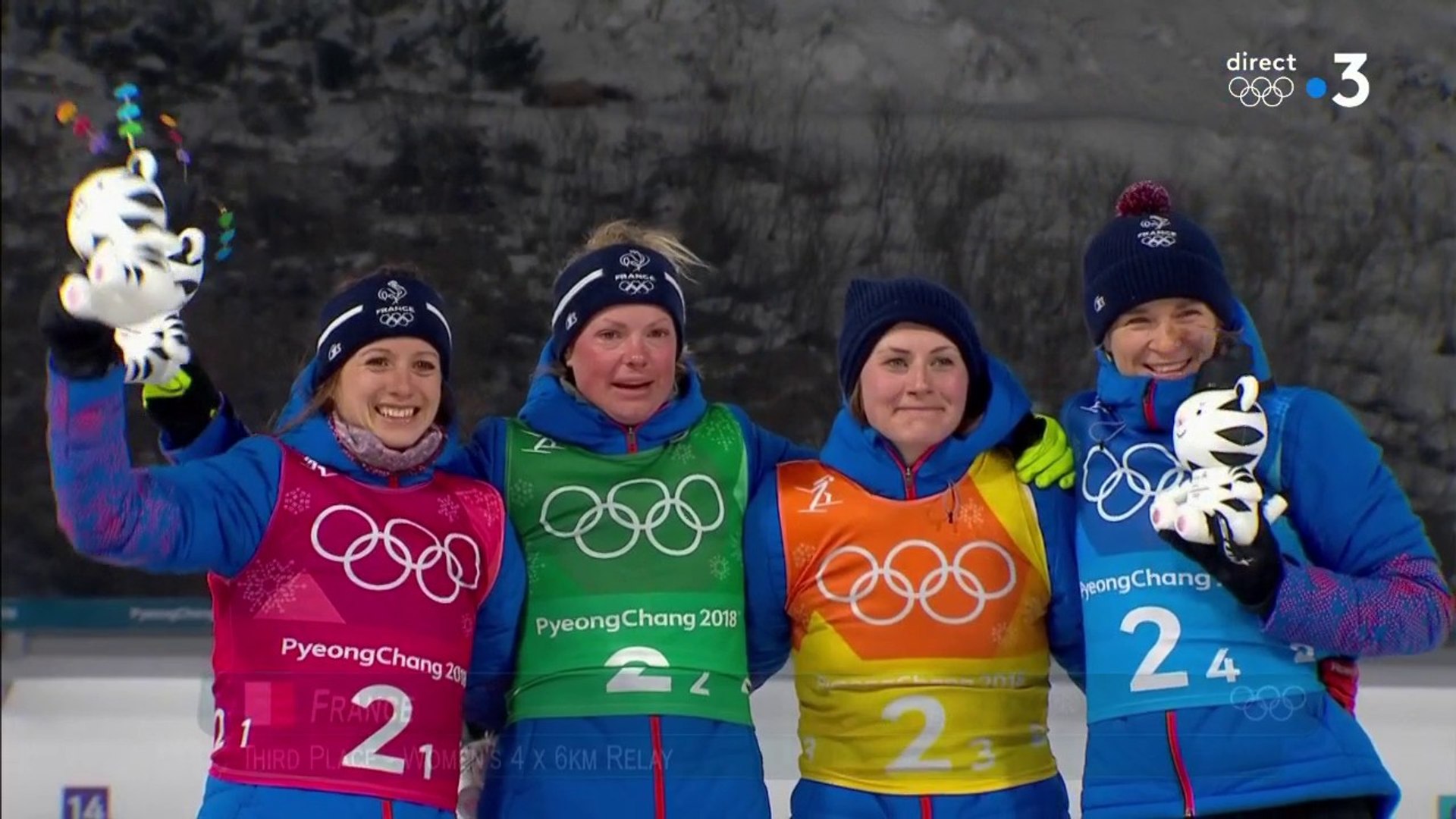 JO 2018 : Biathlon - Relais Femmes. La cérémonie des nounours - Vidéo  Dailymotion