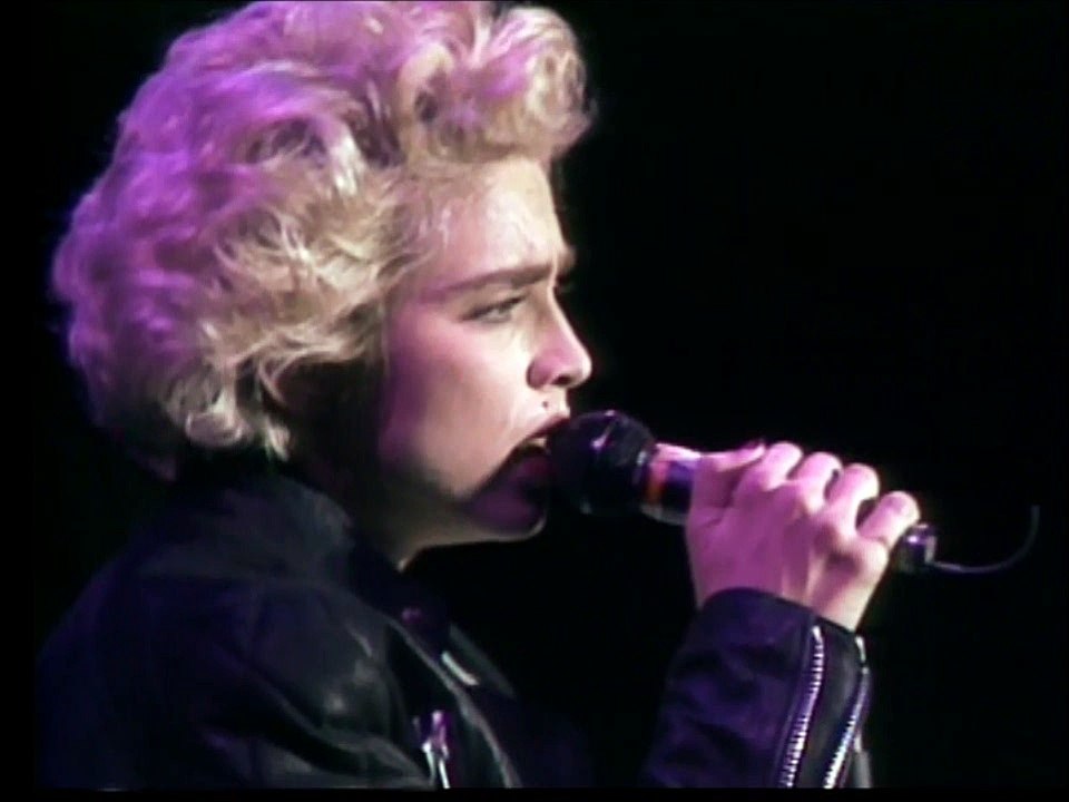 Madonna – Papa don't preach | Live from Italy, Ciao Italia