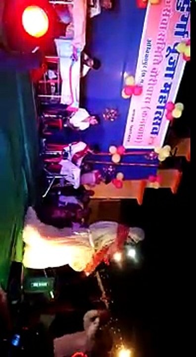 chunariya orh ke live dance