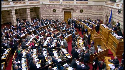 Atenas cria comissão para investigar escândalo da Novartis