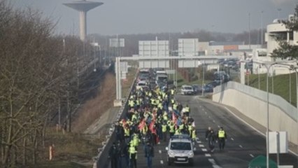 Air France anula hoy un 25 % de sus vuelos por la huelga