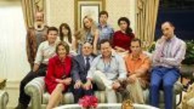 David Cross Says Majority of 'Arrested Development' Cast Stands Behind Jeffrey Tambor | THR News