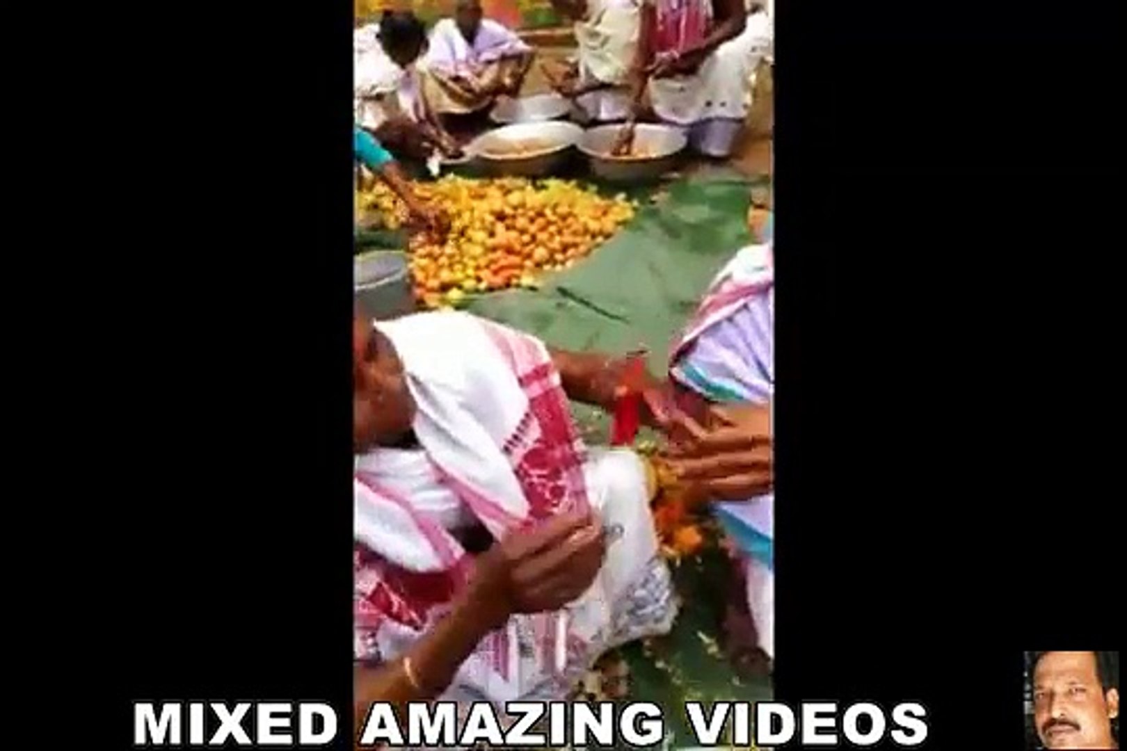 ⁣INDIAN VILLEGE WOMEN SMOKING GANJA (SHIVJI KA PARSAD )