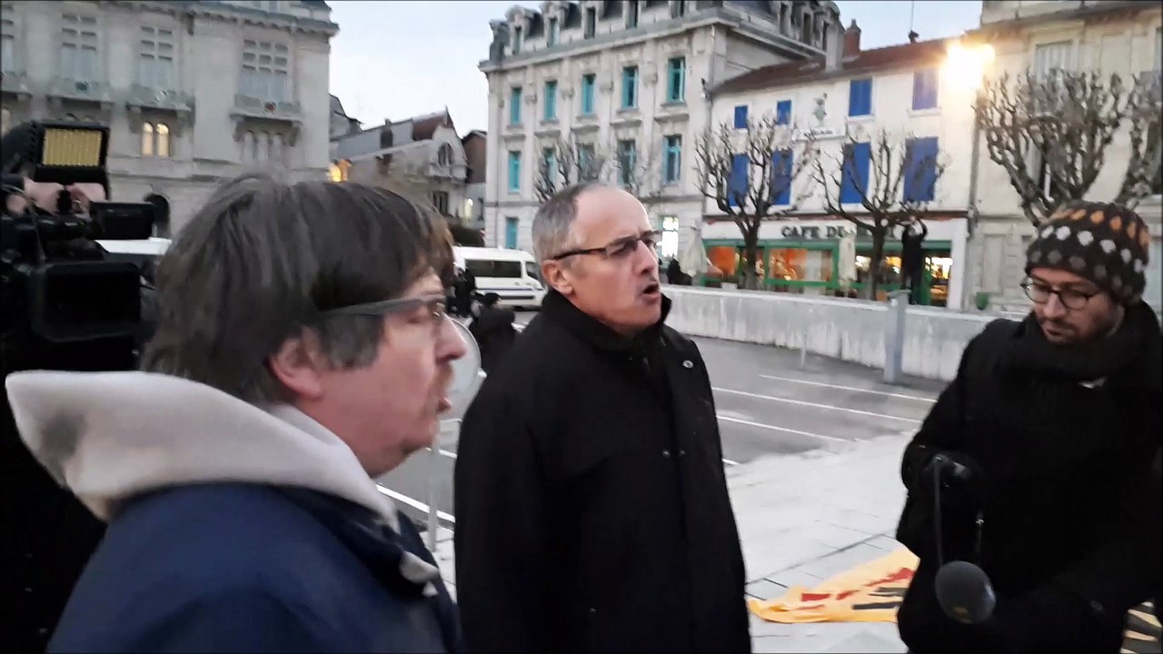 Bar-le-Duc : manifestation contre l'évacuation du bois Lejuc