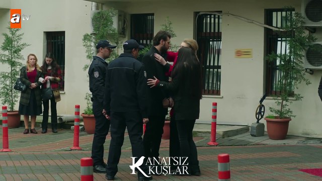 Onur’un ve Zeynep’in ayrılık acısı! - Kanatsız Kuşlar 35.Bölüm