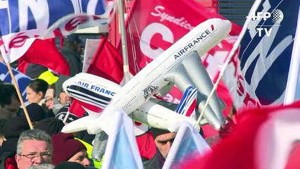 Air France cancela mitad de vuelos de larga distancia por huelga