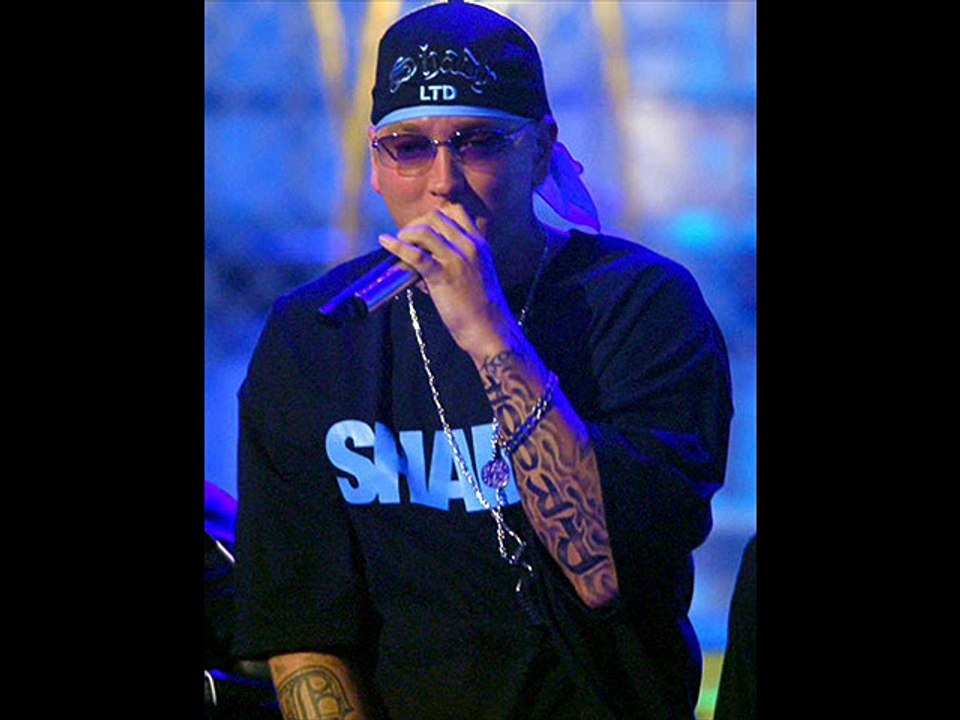 Laëtitia Lewis Ft. Sash -  "+ que Parfait"