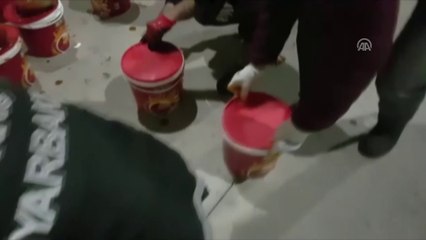 Ketçap kovalarından uyuşturucu çıktı - DİYARBAKIR