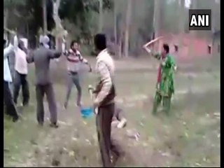 கணவரை தாக்கியவர்களை புரட்டி எடுத்த மனைவி- வீடியோ