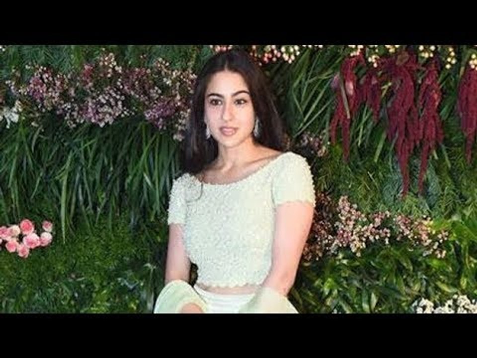 Sara Ali Khan At Anushka Sharma And Virat Kohli's Wedding Reception