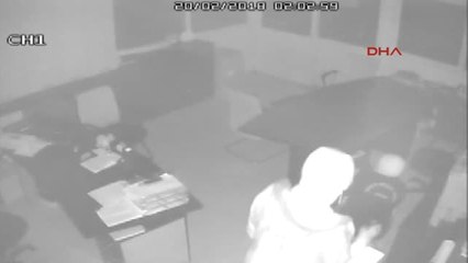 Adana Hırsızlar Taksiciye Ödemeyi Çaldıkları Malzemelerle Yaptı