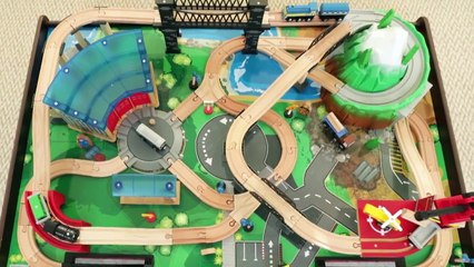 Table de jeu de train avec métro - Universe of Imagination - Toys''R''Us
