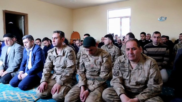 Varto kaymakamı Çetin şehitler için mevlit okuttu