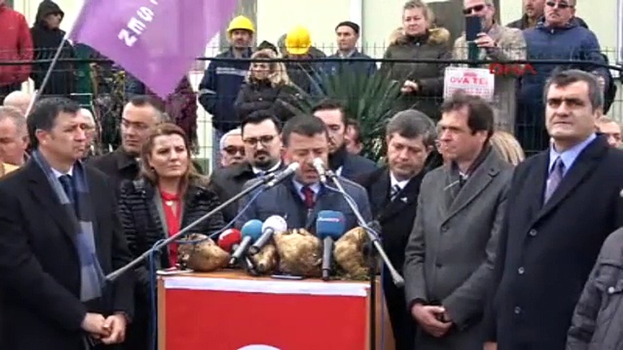 Alpullu Şeker Fabrikası önünde 'özelleştirme' protestosu