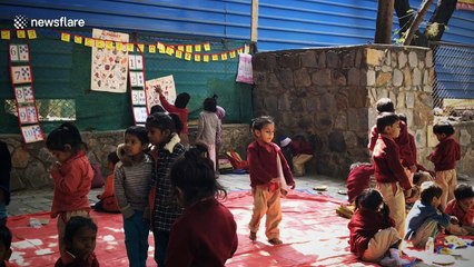 Street school aims to give New Delhi slum kids an honest education