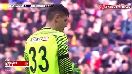 Robinho’nun muazzam Frikik golü | HD