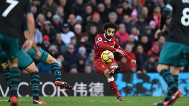Salah has the best left foot? Let's not forget Messi - Klopp