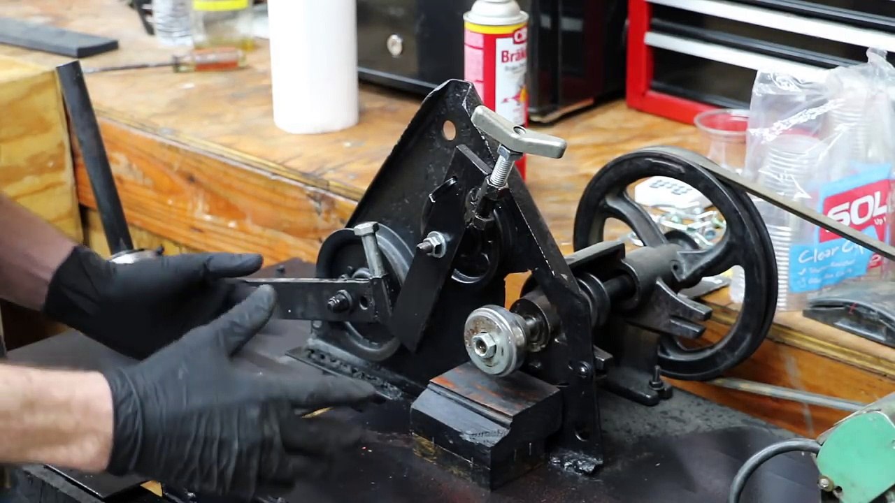 Does Liqui Moly MOS2 Work?  Let's find out!