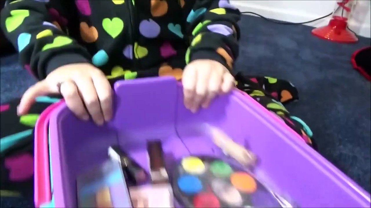 Bad Baby Dress Up Makeup Fail Victoria Annabelle Freak Daddy Toy Freaks World Baby Victoria Vlogs