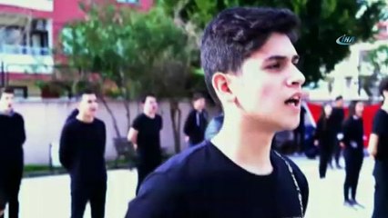 Öğrencilerden Afrin’e Komando Marşlı' destek