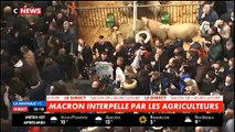 Regardez les sifflets contre Emmanuel Macron qui se sont déclenchés vers 10h20 au Salon de l'Agriculture