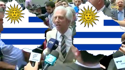 El pueblo unido gritando Uruguay Uruguay vs Tabaré queriendo hacer lo mismo pero mas solo que el 1