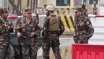 Afganistan'ın Güneyinde Çifte Saldırı: 2 Ölü, 10 Yaralı