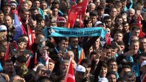 Cumhurbaşkanı Erdoğan: 'Bizim kanımızda sivilleri vurmak yok ama sizin kanınınızda var' - KAHRAMANMARAŞ