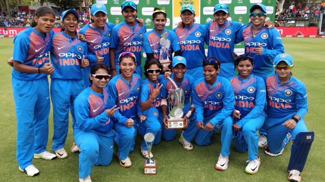 India vs SA women's 5th T20I: India clinch the series 3-1, defeats Africa by 54 runs | Oneindia News