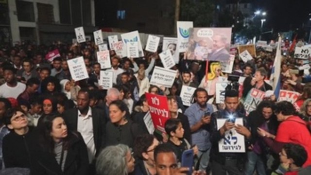 Unas 10.000 personas denuncian la intención de Israel de expulsar a africanos