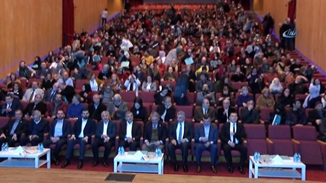 Zeytinburnu Belediyesi ‘Geleceğin Ustaları’nı ödüllendirdi