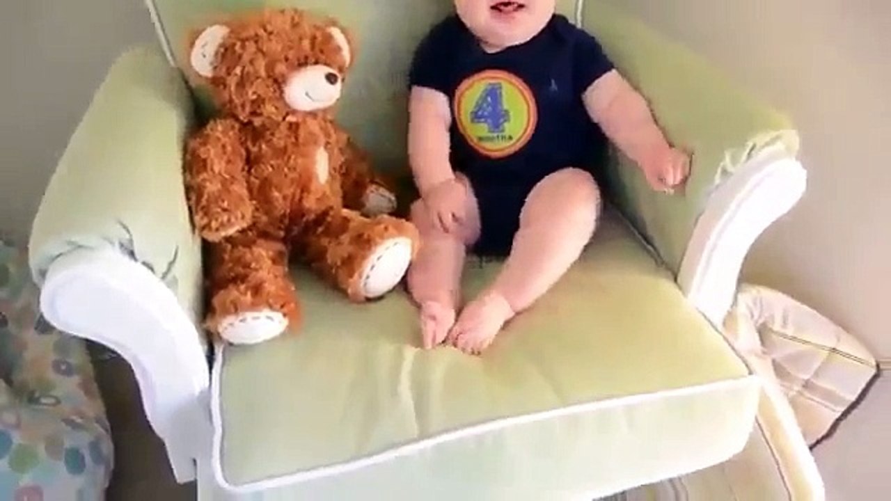 Cute_Baby_Crazy_Talking_Funny_Videos__Funny_Babies_Videos