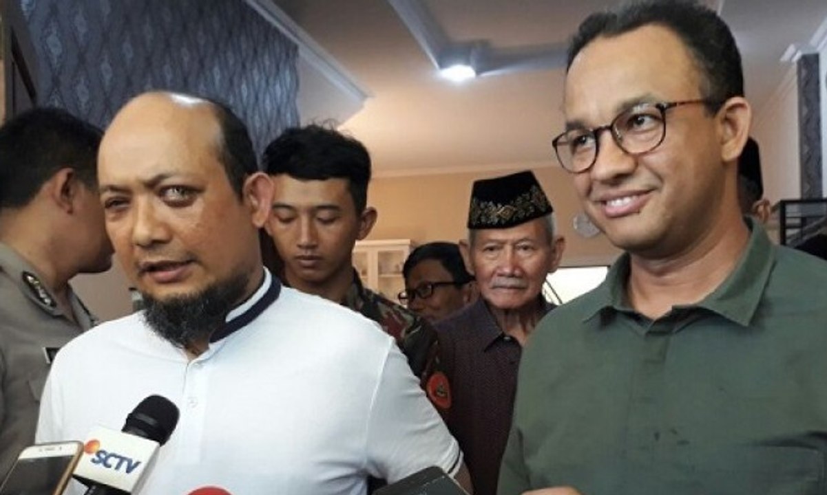 Anies Baswedan Jenguk Novel Baswedan