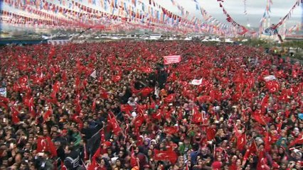 Cumhurbaşkanı Erdoğan,  'Şimdi PYD'nin başı yakalandı. Temennimiz odur ki Çekya inşallah bunu Türkiye'ye teslim eder'